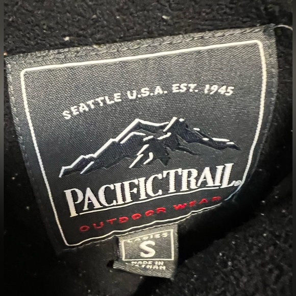 Pacific Trail outdoor wear ski jacket - Picture 3 of 5